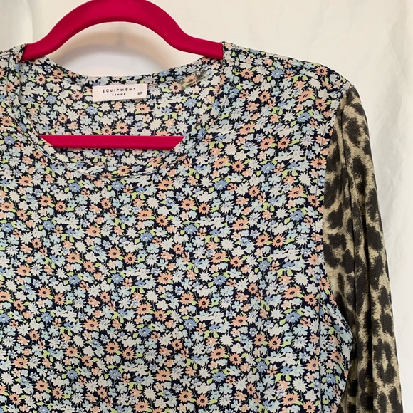 Equipment Liam Silk Blouse Contrast Floral/Leopard - Picture 4 of 5